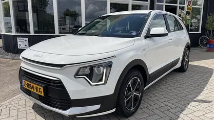Gebruikt 2024 Kia Niro Comfort SUV | € 28.950 (Super prijs)