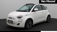 Gebruikt 2022 Fiat 500e Icon Cabriolet | € 19.940 (Goede deal)