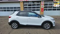 Wit Gebruikt 2021 Kia Stonic SUV | € 18.750 (Eerlijke prijs)