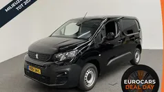 Zwart Gebruikt 2023 Peugeot Partner S Van | € 14.390 (Eerlijke prijs)