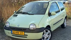 Gebruikt 2005 Renault Twingo Expression Hatchback | € 1.195 (Eerlijke prijs)
