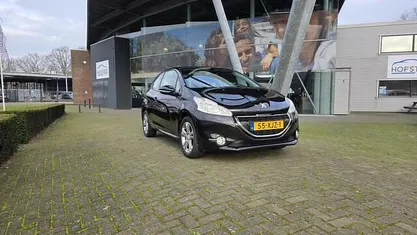 Gebruikt 2012 Peugeot 208 Active Hatchback | € 3.970 (Goede deal)