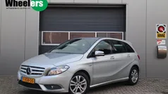 Grijs Gebruikt 2012 Mercedes B180 MPV | € 9.995 (Goede deal)