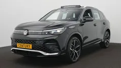 Zwart Nieuw 2025 VW Tiguan R-line Edition SUV | € 53.900 (Eerlijke prijs)
