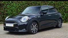 Gebruikt 2024 Mini Cooper S Classic Hatchback | € 33.450 (Super prijs)