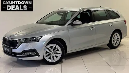 Grijs Gebruikt 2021 Skoda Octavia Business Line Stationwagen | € 18.295 (Eerlijke prijs)
