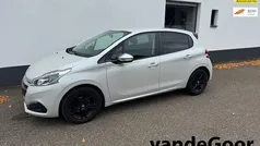 Gebruikt 2016 Peugeot 208 Hatchback | € 6.950 (Eerlijke prijs)