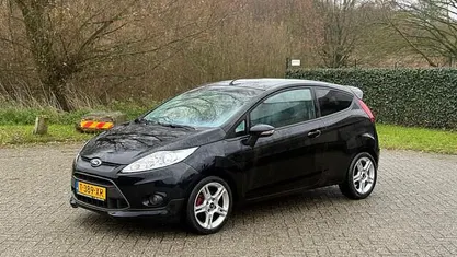 Zwart Gebruikt 2009 Ford Fiesta ST Hatchback | € 3.750 (Goede deal)