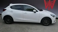 Wit Gebruikt 2018 Mazda 2 Edition Hatchback | € 12.900 (Eerlijke prijs)