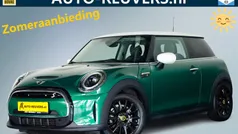 Groen, metallic lak Gebruikt 2022 Mini Cooper Collection Hatchback | € 18.900 (Eerlijke prijs)