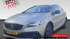 Bruin Gebruikt 2016 Volvo V40 CC Momentum Stationwagen | € 19.930 (Eerlijke prijs)