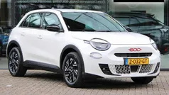 Gebruikt 2024 Fiat 600E Red SUV | € 25.937 (Eerlijke prijs)