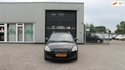 Occasion 2008 Kia Ceed Hatchback | € 1.999 (Eerlijke prijs)