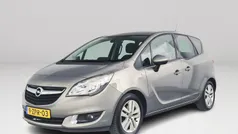 Bruin, metallic lak Gebruikt 2015 Opel Meriva Design Edition MPV | € 4.950 (Eerlijke prijs)