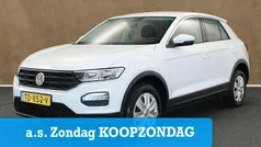 Wit Gebruikt 2018 VW T-Roc SUV | € 14.945 (Eerlijke prijs)