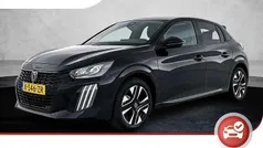 Zwart Gebruikt 2024 Peugeot 208 Allure Hatchback | € 21.825 (Eerlijke prijs)