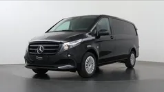 Zwart Nieuw 2025 Mercedes Vito MPV | € 47.229 (Super prijs)