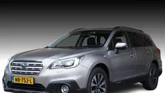 Grijs (metallic) Gebruikt 2017 Subaru Outback Premium Stationwagen | € 29.950 (Goede deal)