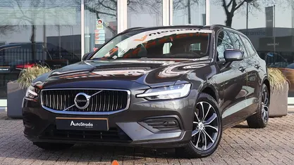 Occasion Volvo V60 Momentum 163 PK (119 kW) 2022 Stationwagen