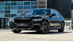 Zwart Gebruikt 2021 BMW 745e M Sport Sedan | € 49.945 (Eerlijke prijs)