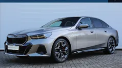 Gebruikt 2023 BMW 520 Executive Sedan | € 63.950 (Eerlijke prijs)