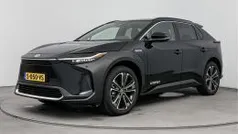 Zwart Gebruikt 2024 Toyota bZ4X Premium SUV | € 43.950 (Eerlijke prijs)