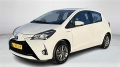 Gebruikt 2018 Toyota Yaris Hybrid Design Hatchback | € 16.445 (Eerlijke prijs)