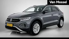 Gebruikt 2022 VW T-Roc Life SUV | € 20.700 (Eerlijke prijs)