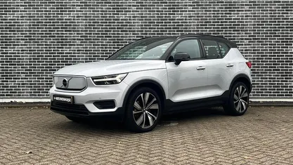 Grijs Occasion 2022 Volvo XC40 Core SUV | € 26.894 (Goede deal)