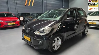 Occasion VW up! high up! 60 PK (44 kW) 2013 Zwart Hatchback