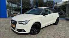 Wit Gebruikt 2011 Audi A1 Ambition Hatchback | € 9.499 (Eerlijke prijs)