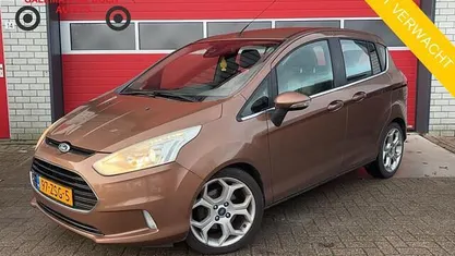 Bruin Gebruikt 2013 Ford B-MAX Titanium MPV | € 5.888 (Eerlijke prijs)