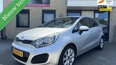 Grijs Gebruikt 2012 Kia Rio Comfort Hatchback | € 9.950 (Eerlijke prijs)
