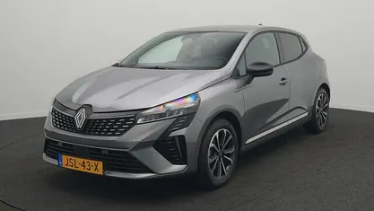 Occasion 2025 Renault Clio V Techno Hatchback | € 27.950 (Eerlijke prijs)