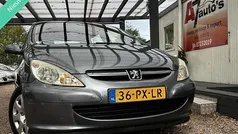 Grijs Gebruikt 2005 Peugeot 307 Hatchback | € 1.299 (Eerlijke prijs)