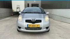 Grijs Gebruikt 2006 Toyota Yaris Luna Hatchback | € 4.750 (Goede deal)