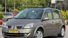 Beige Gebruikt 2008 Renault Scénic II MPV | € 3.495 (Eerlijke prijs)