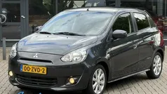 Grijs, metallic lak Gebruikt 2013 Mitsubishi Space Star Intense+ Hatchback | € 4.444 (Eerlijke prijs)