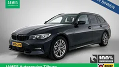 Zwart Gebruikt 2021 BMW 330e Executive Stationwagen | € 26.945 (Super prijs)