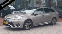 Bruin Gebruikt 2015 Toyota Avensis Business Edition Stationwagen | € 18.400 (Eerlijke prijs)