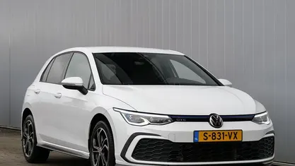 Gebruikt 2023 VW Golf VIII GTE Hatchback | € 23.950 (Super prijs)