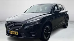 Jet black Gebruikt 2017 Mazda CX-5 SUV | € 20.735 (Eerlijke prijs)