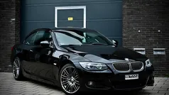 Zwart Gebruikt 2011 BMW 325 Cabriolet Comfort Edition Cabriolet | € 15.950 (Eerlijke prijs)