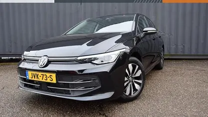 Occasion VW Golf VIII Edition 116 PK (85 kW) 2025 Hatchback