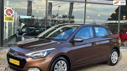 Bruin Gebruikt 2016 Hyundai i20 Hatchback | € 8.249 (Eerlijke prijs)