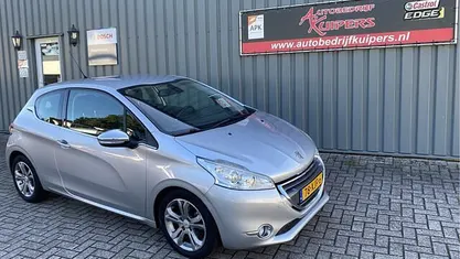 Occasion Peugeot 208 Allure 97 PK (71 kW) 2012 Hatchback