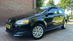 Zwart Gebruikt 2010 VW Polo Comfortline Hatchback | € 3.499 (Eerlijke prijs)