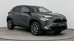 Grijs Gebruikt 2023 Toyota Yaris Cross Edition SUV | € 29.999 (Eerlijke prijs)