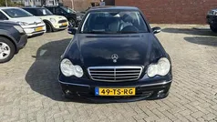 Zwart Gebruikt 2007 Mercedes C280 Avantgarde Sedan | € 6.450 (Super prijs)