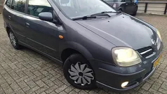 Grijs Gebruikt 2003 Nissan Almera Tino MPV | € 1.499 (Eerlijke prijs)